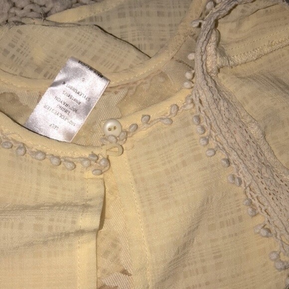 Esley small top - Picture 9 of 9